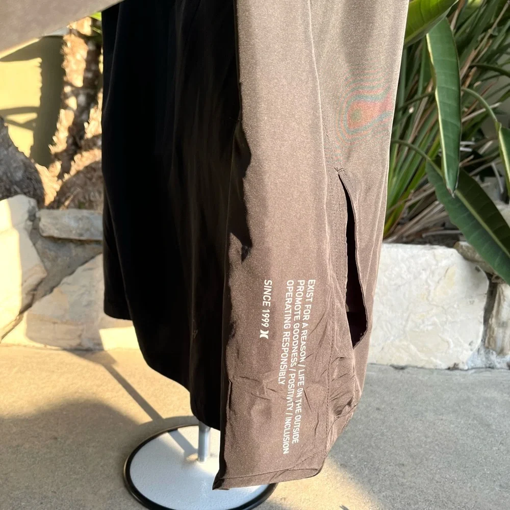 Hurley Lightweight Activewear Jacket - Picture 6 of 16